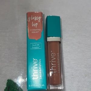 Thrive glossy lip